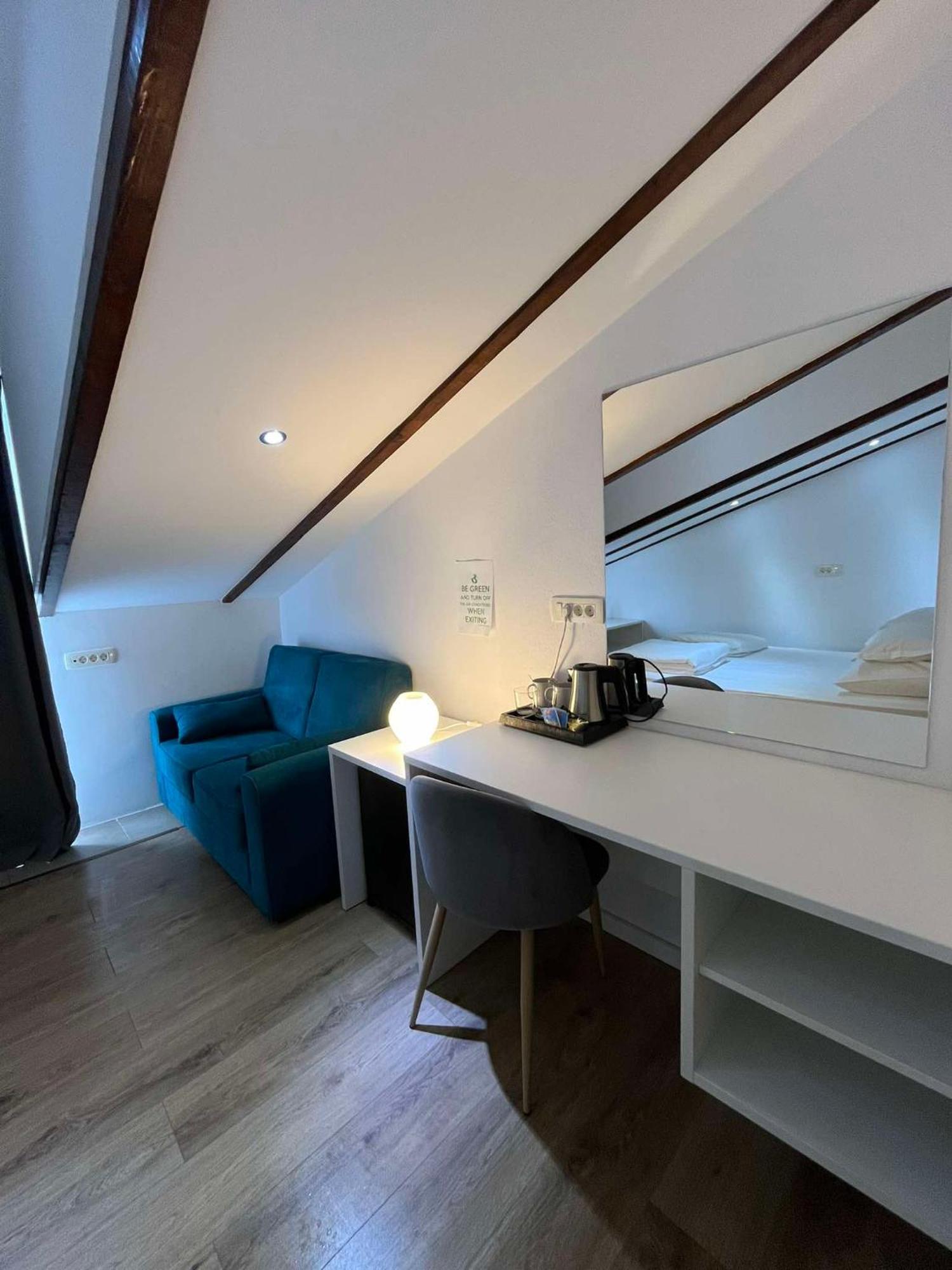 Bed and Breakfast Dela à Hvar Town Extérieur photo